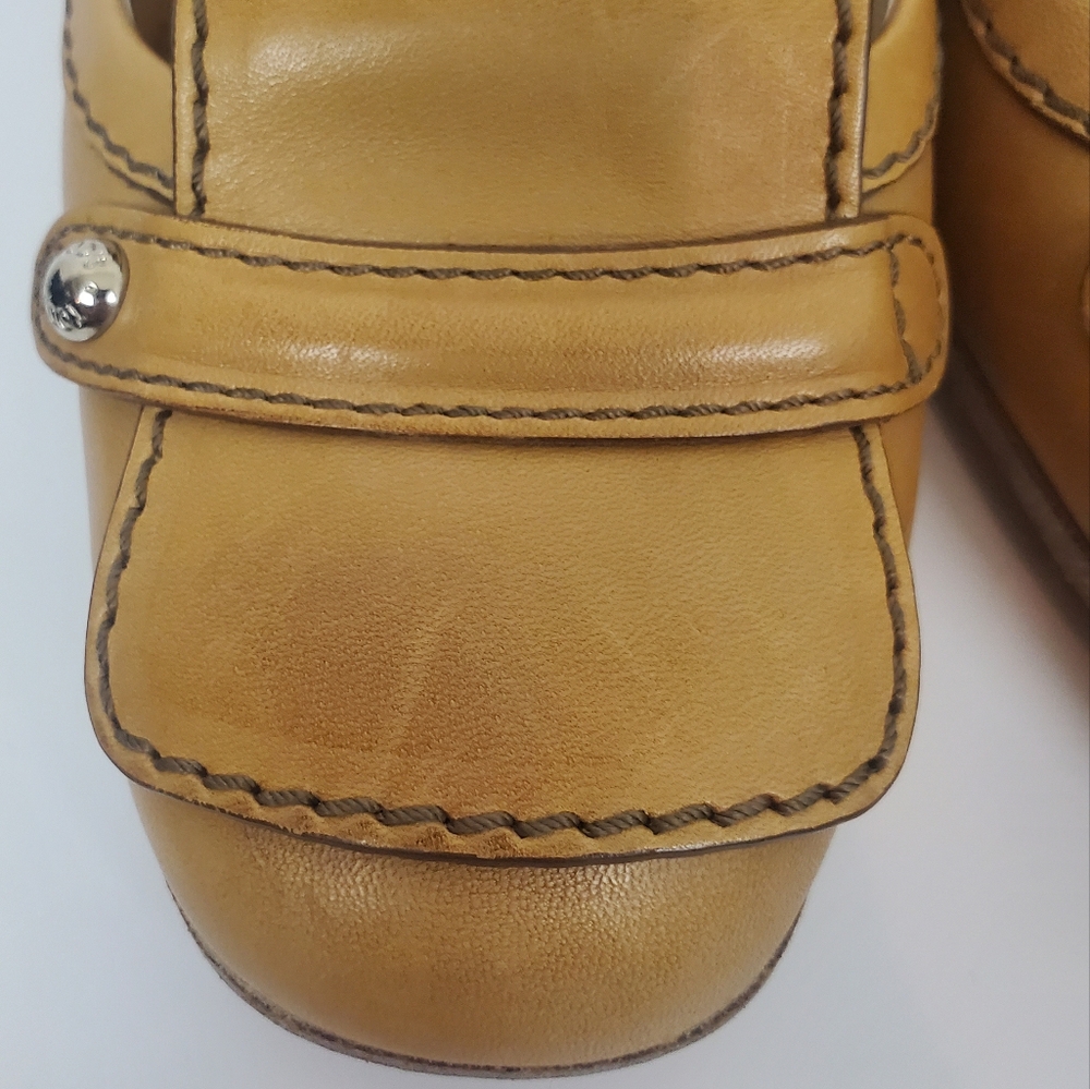 TOD'S Stacked Heel Loafer Pumps - Picture 8 of 15